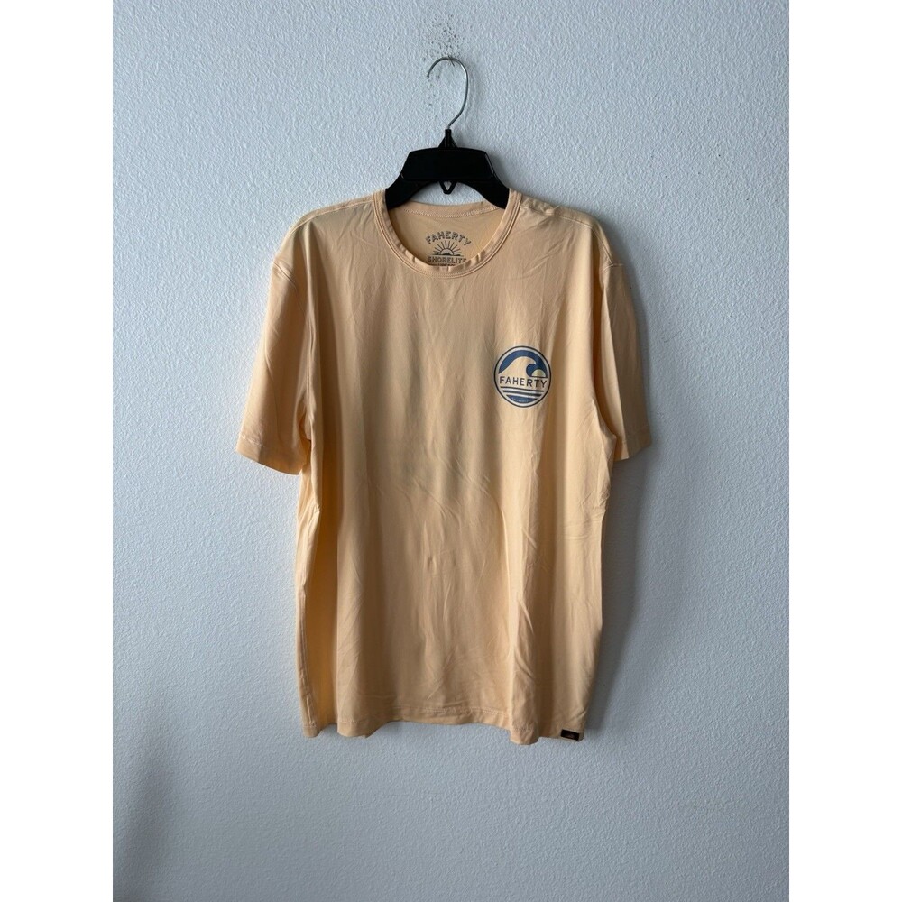 Faherty Men Shorelite Short-Sleeve Tech Tee In "Passion Peach” 50 UPF Size Small